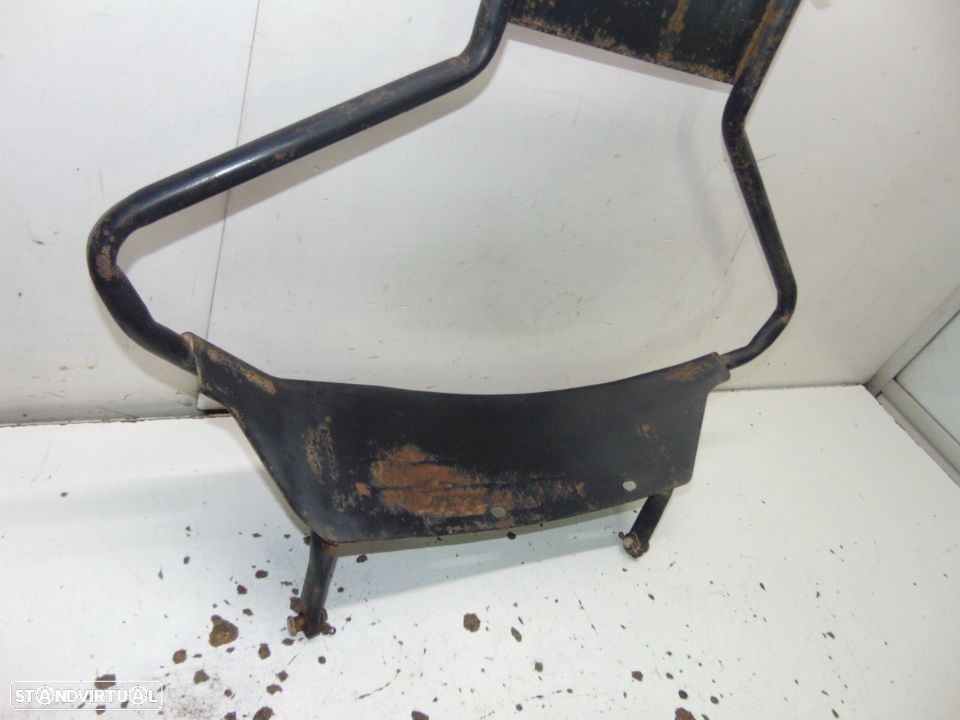 Nissan patrol 260 suporte pneu suplente - 2