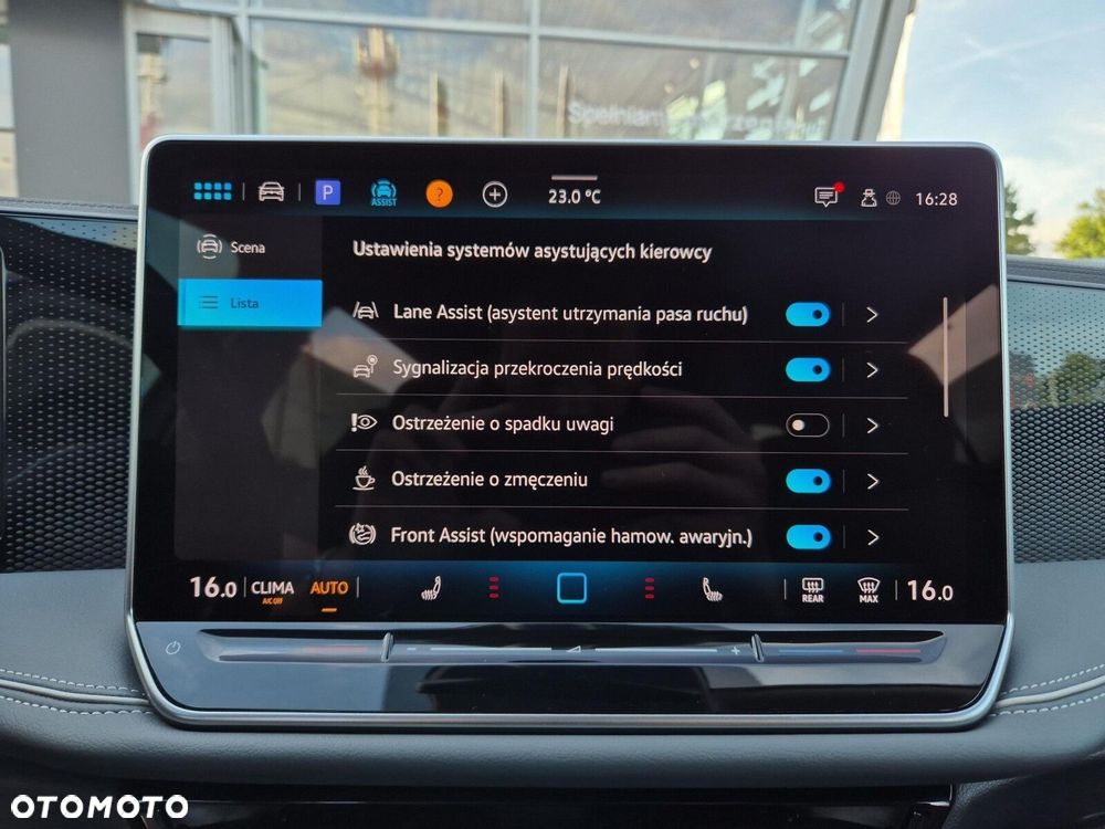 Volkswagen Passat - 30