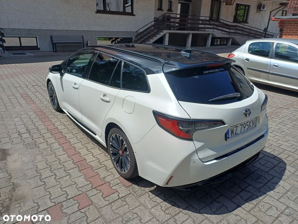 Toyota Corolla 2.0 Hybrid GR Sport - 3