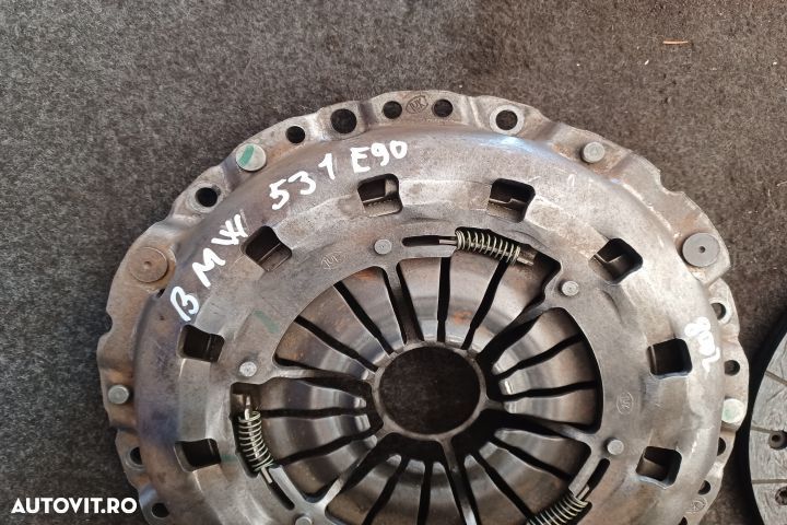 Kit ambreiaj 21217567842 21217560876HU BMW Seria 3 E90 [2004 - 2010] - 2