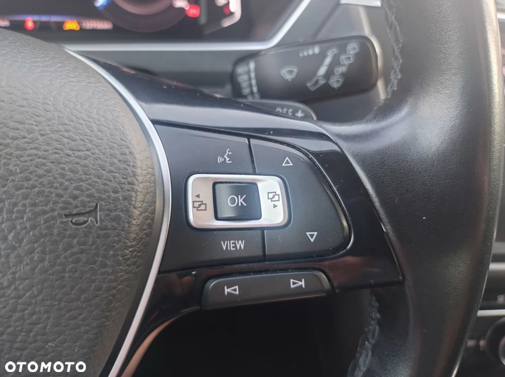 Volkswagen Tiguan 2.0 TDI SCR DSG R-Line - 29