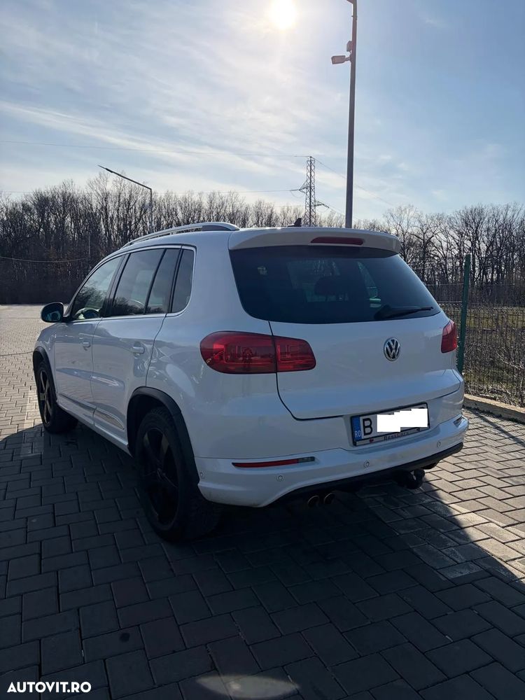 Volkswagen Tiguan - 4
