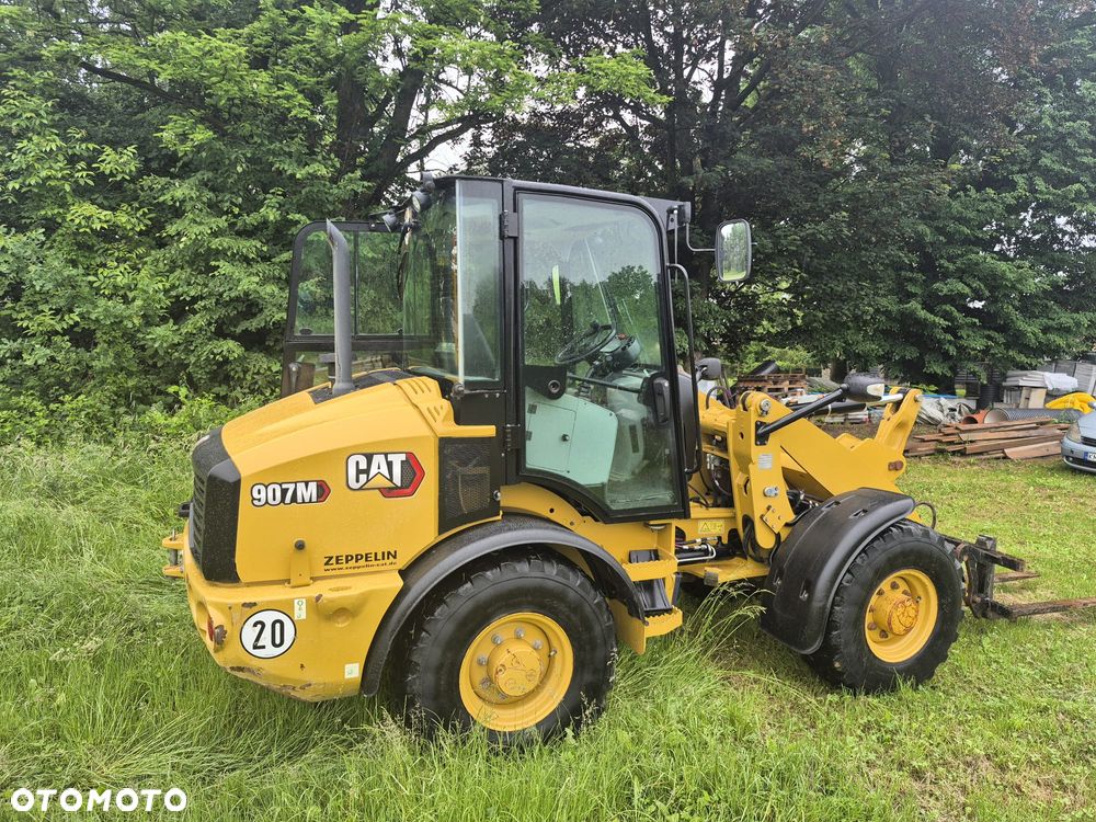 Caterpillar 907 - 6