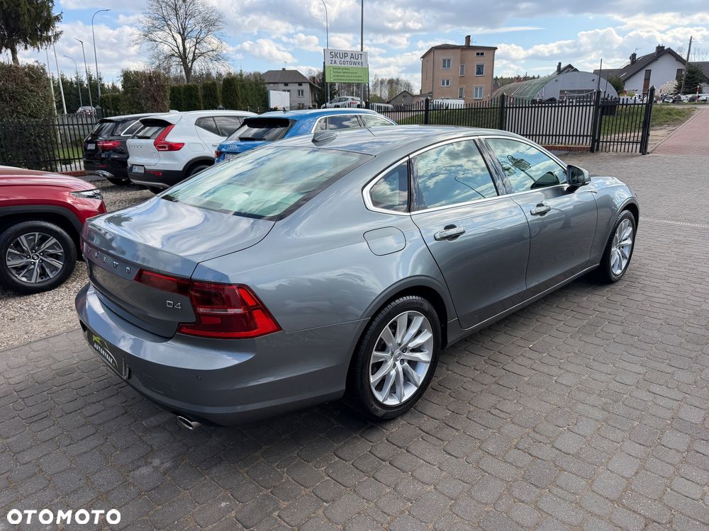 Volvo S90 D4 Inscription - 4