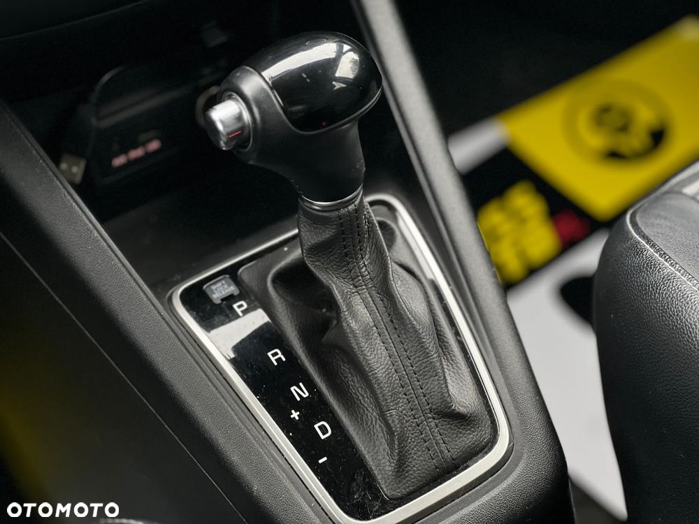 Kia Venga - 19