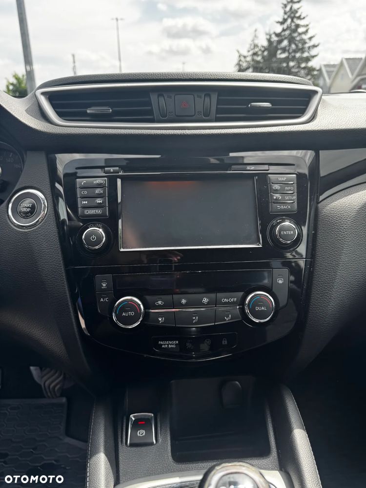 Nissan Qashqai 1.2 DIG-T Tekna - 10