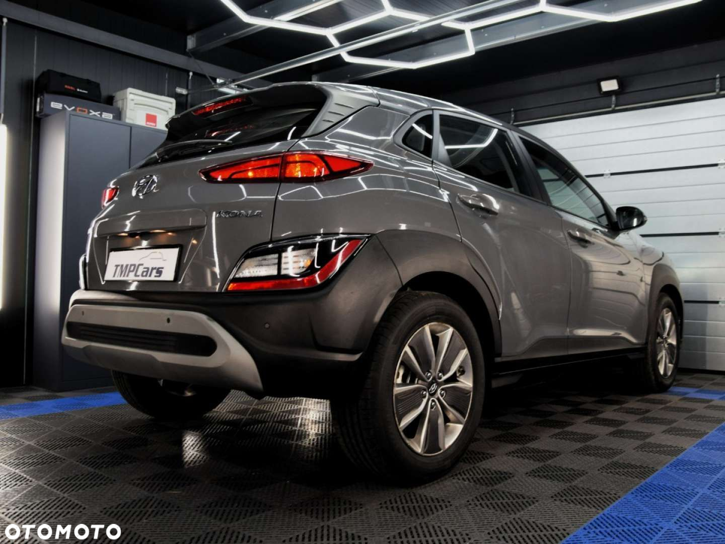 Hyundai Kona - 2