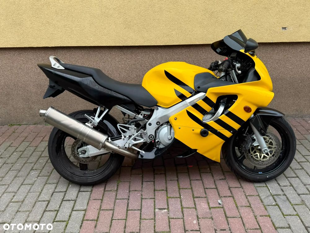 Honda CBR - 21