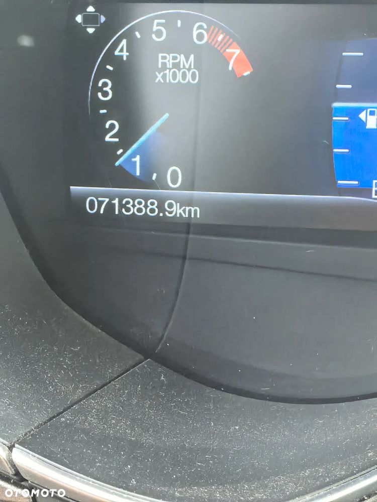 Ford Fusion - 11