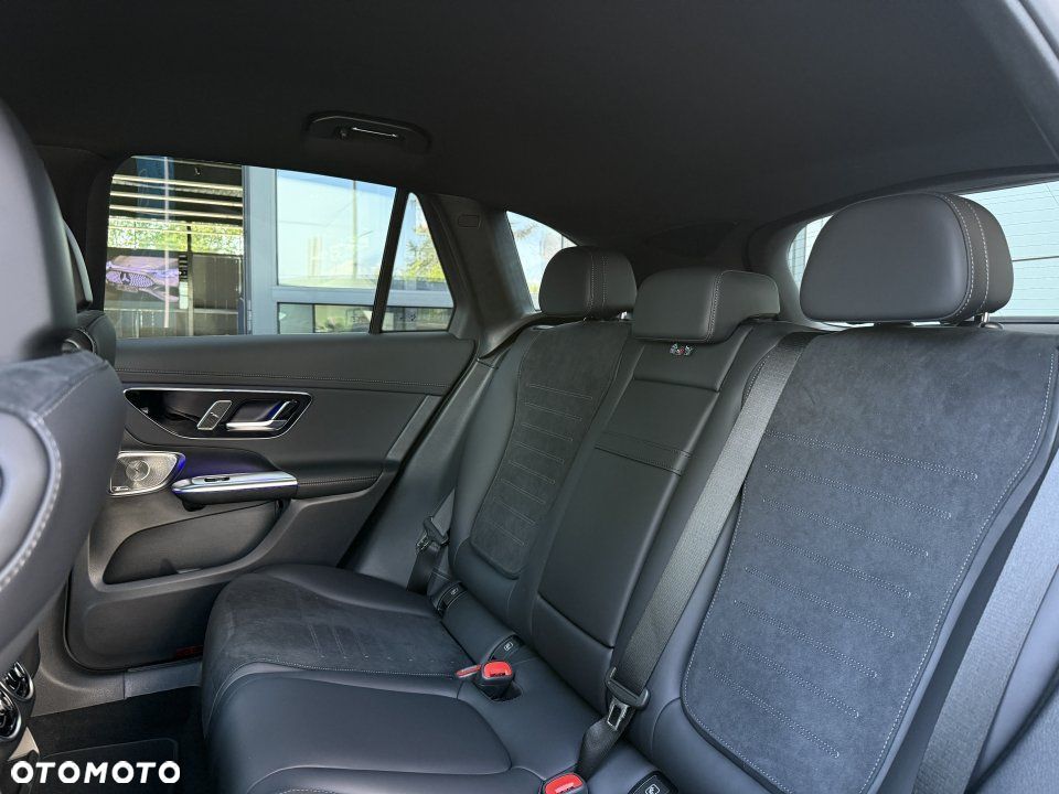 Mercedes-Benz GLC - 6