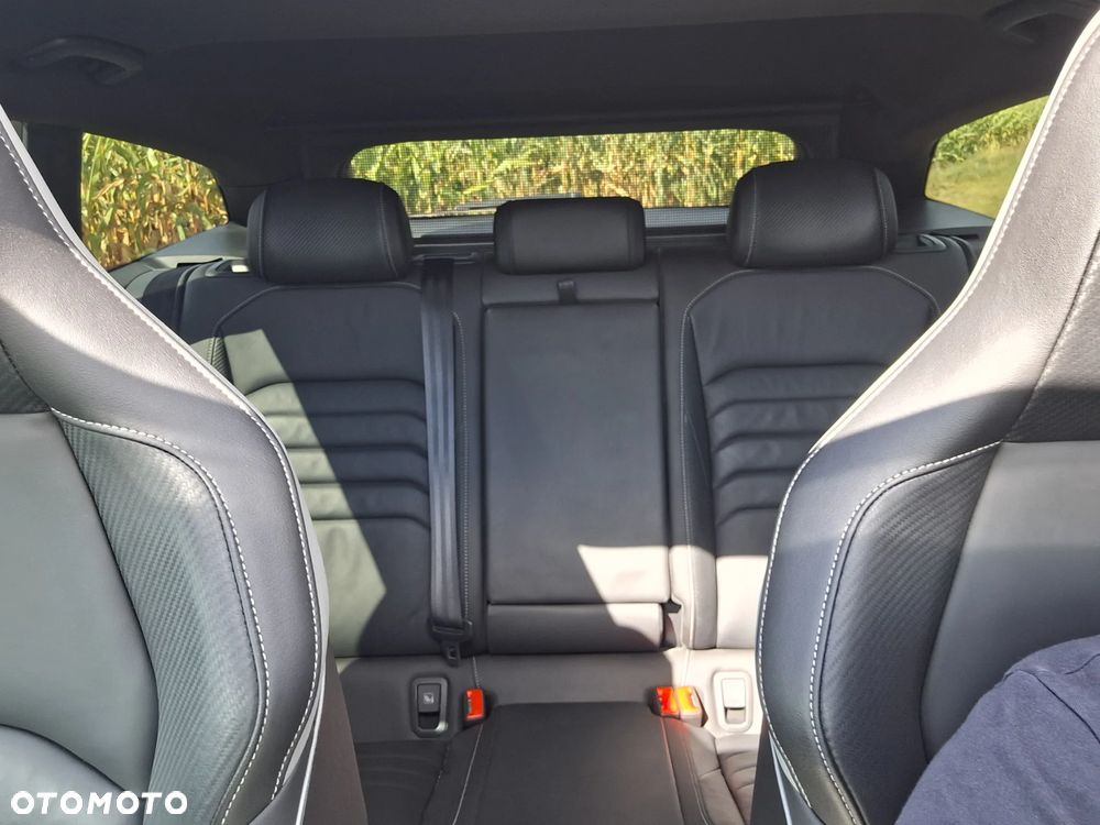 Volkswagen Arteon 2.0 TDI R-Line DSG - 20