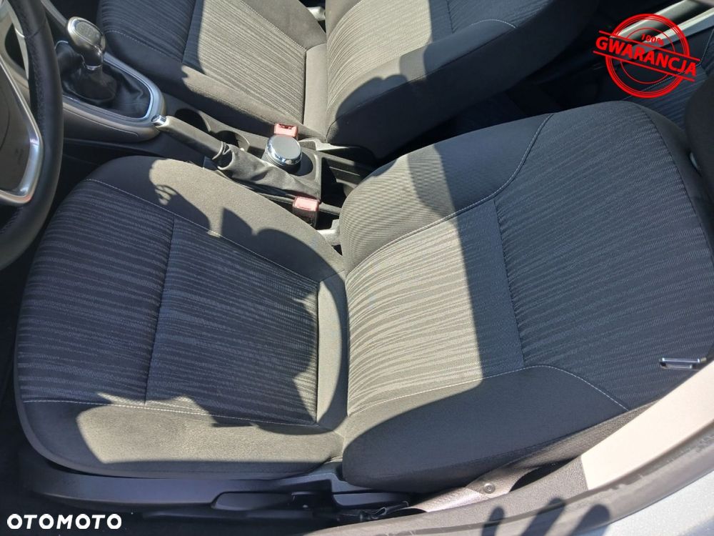 Opel Astra - 19