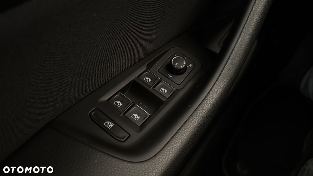 Volkswagen Passat 1.4 TSI Plug-In Hybrid GTE DSG - 24