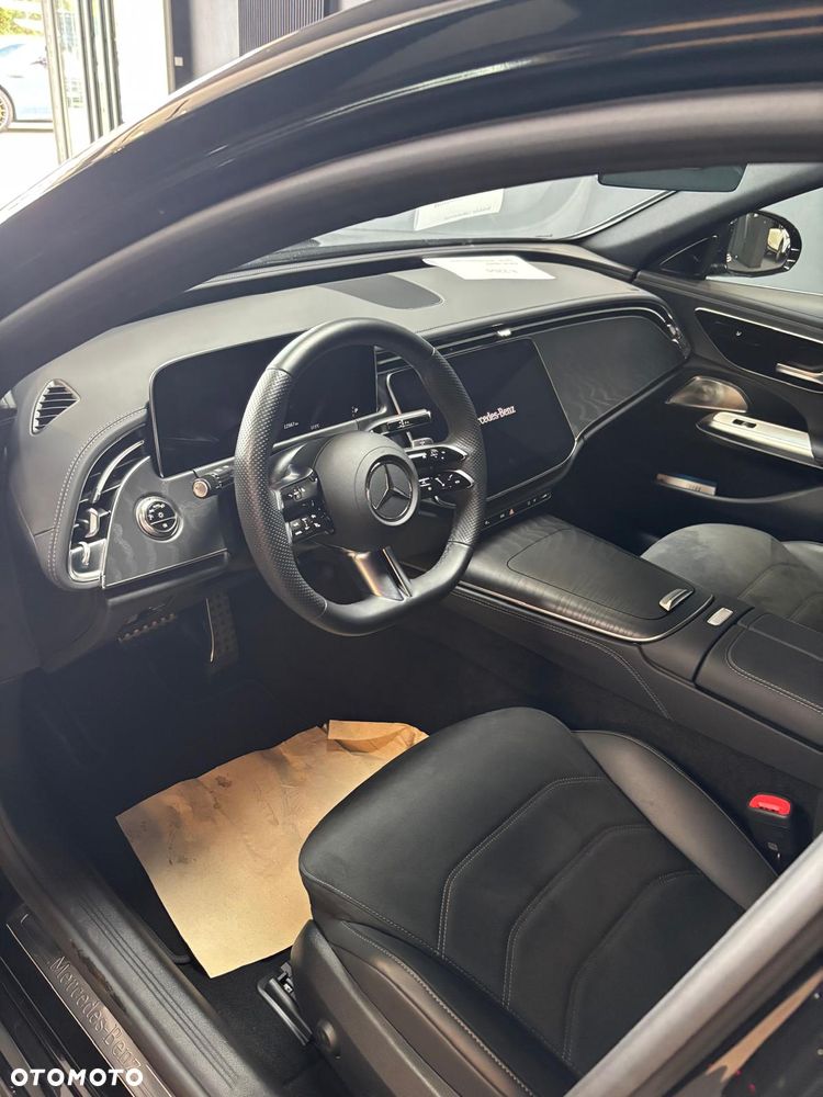 Mercedes-Benz Klasa E 220 d 9G-TRONIC Edition AMG Line - 19