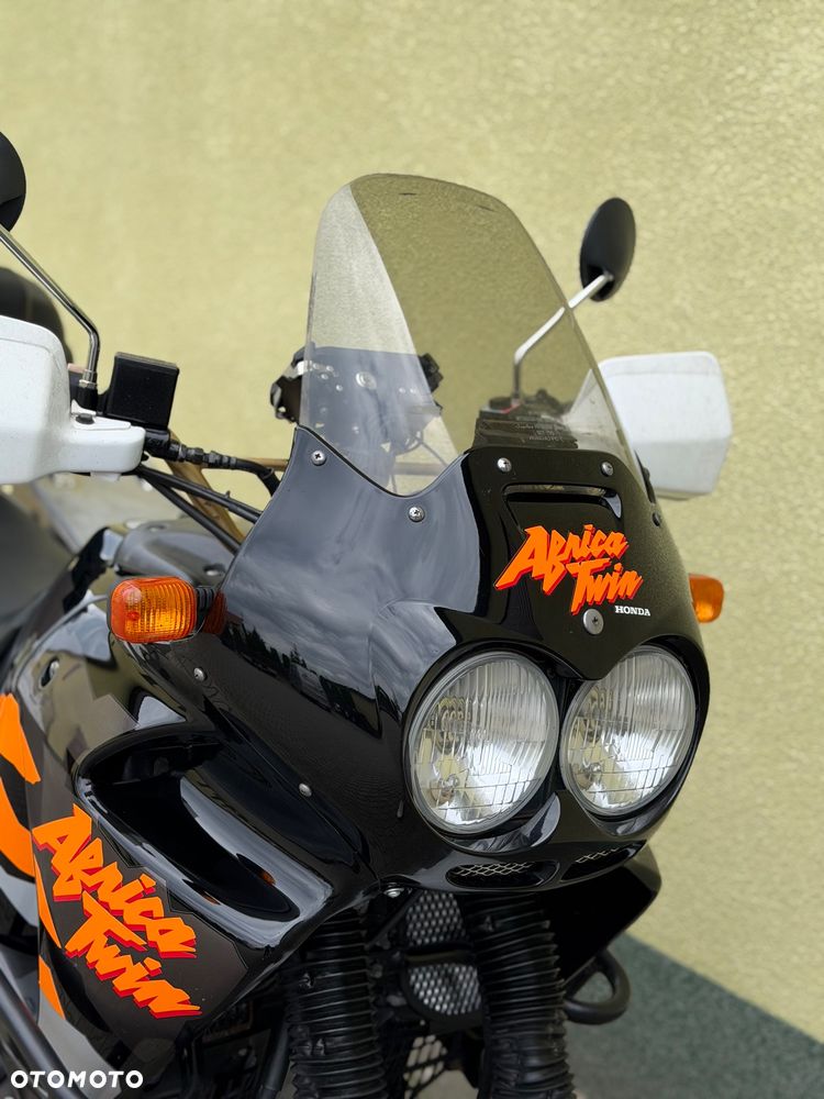 Honda XRV - 2