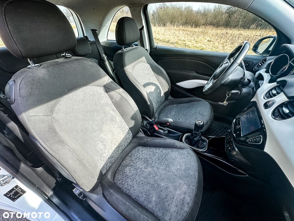 Opel Adam 1.4 - 38