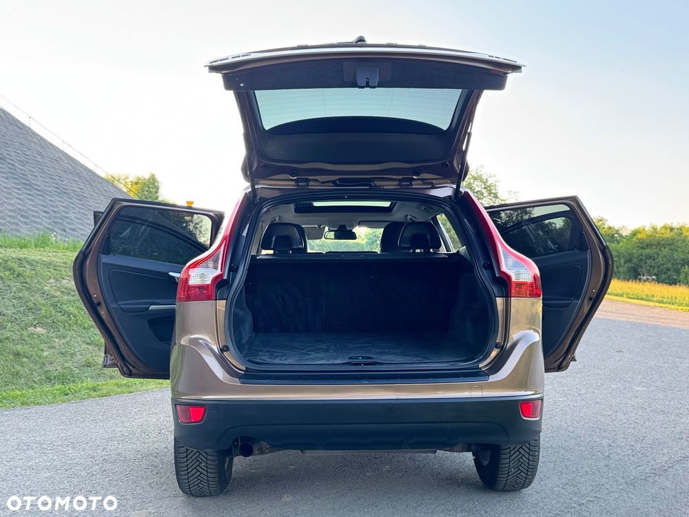 Volvo XC 60 - 19