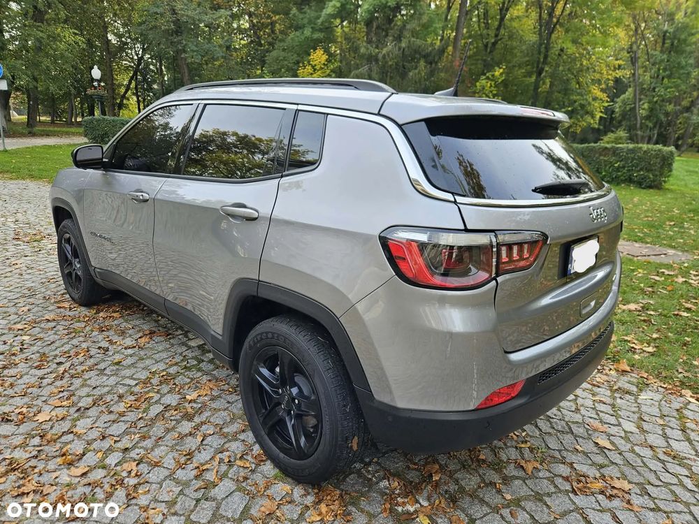Jeep Compass - 13