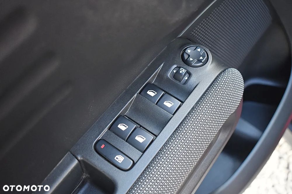 Citroën C3 Aircross BlueHDI 120 Stop & Start Shine - 28