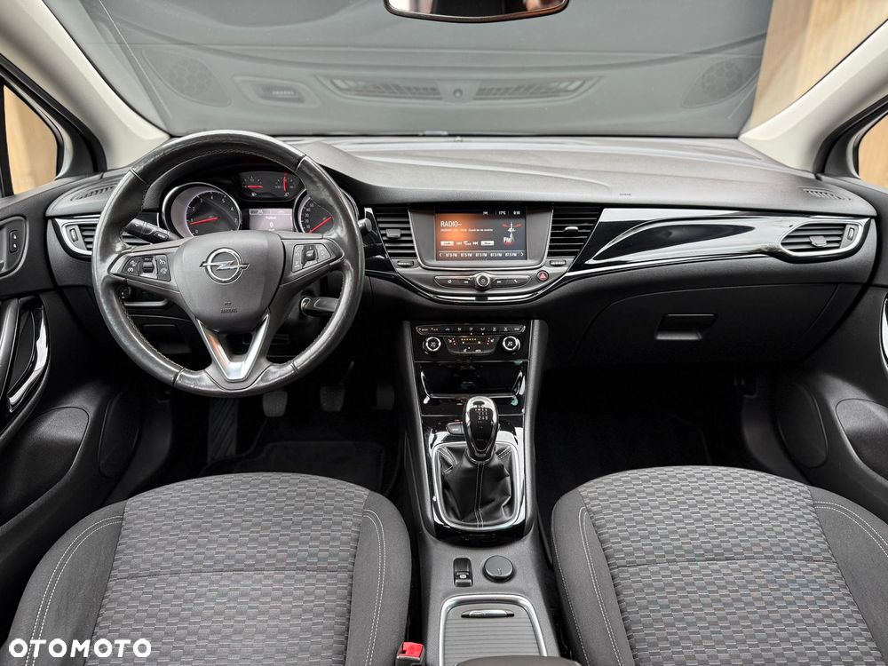 Opel Astra 1.4 Turbo Active - 10