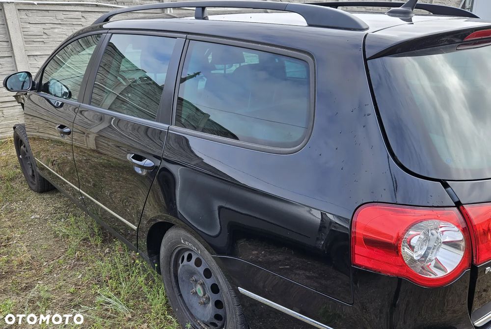 VW Passat B6 Kombi Błotnik Tył Lewy Ćwiartka LC9X