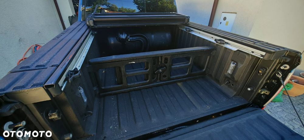 Dodge RAM 1500 5.7 4x4 - 14