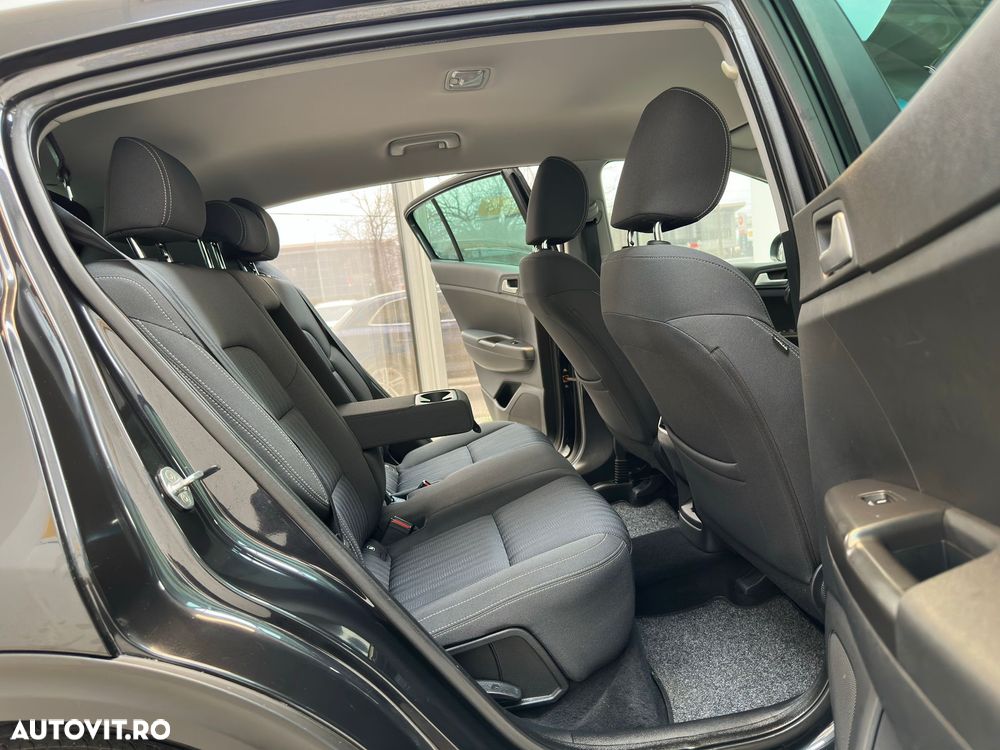 Kia Sportage 1.7 CRDI 2WD Aut. Vision - 10