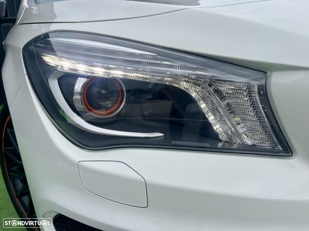 Mercedes-Benz CLA 220 Shooting Brake (CDI) d 7G-DCT Orange Art Edition - 8