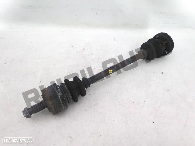 Transmissão Trás Direita  Mercedes W201 (190) [1982_1993] D 2.0 - 1