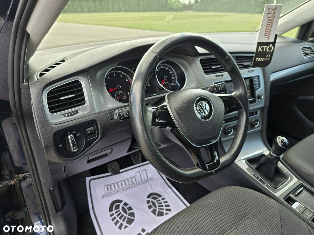 Volkswagen Golf - 18