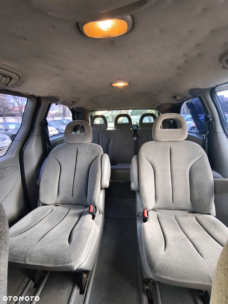 Chrysler Grand Voyager 2.5L CRD LX - 14