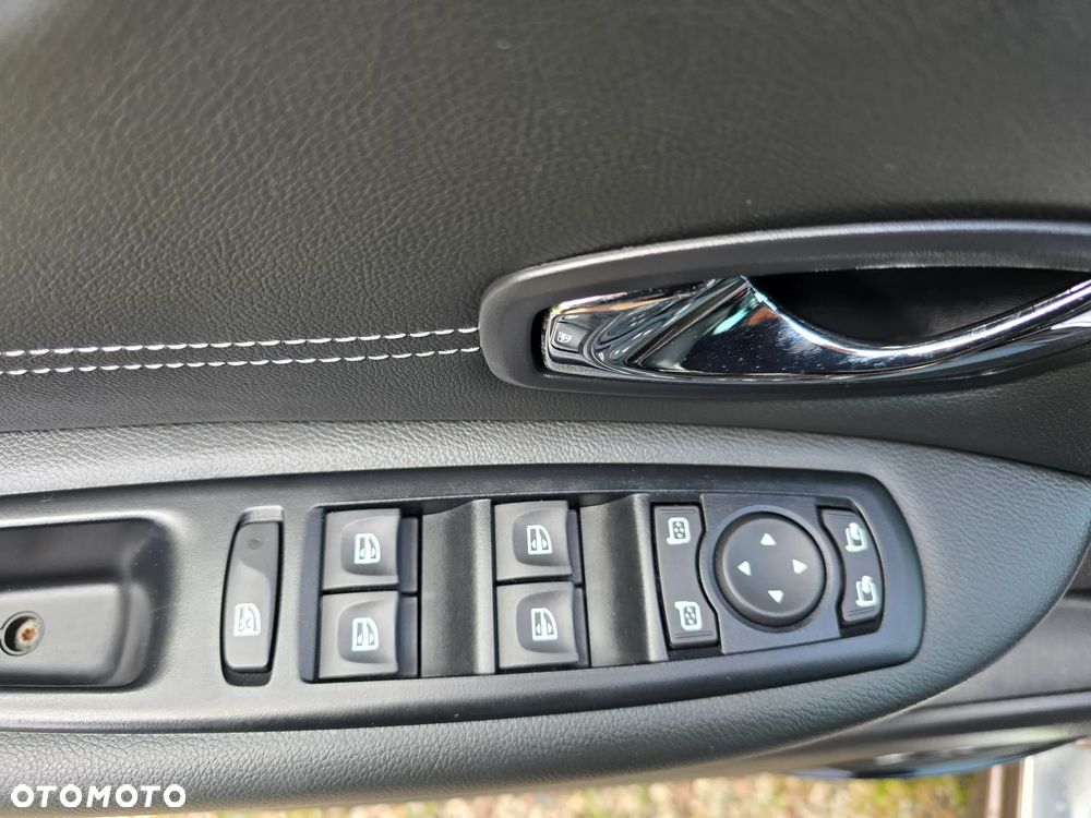 Renault Scenic dCi 130 FAP Start & Stop Bose Edition - 37