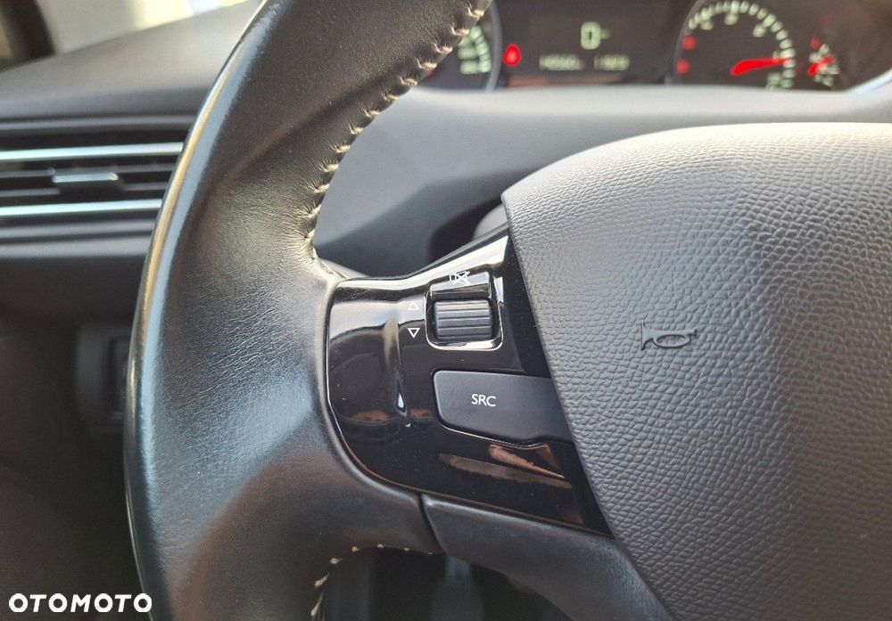 Peugeot 308 - 32