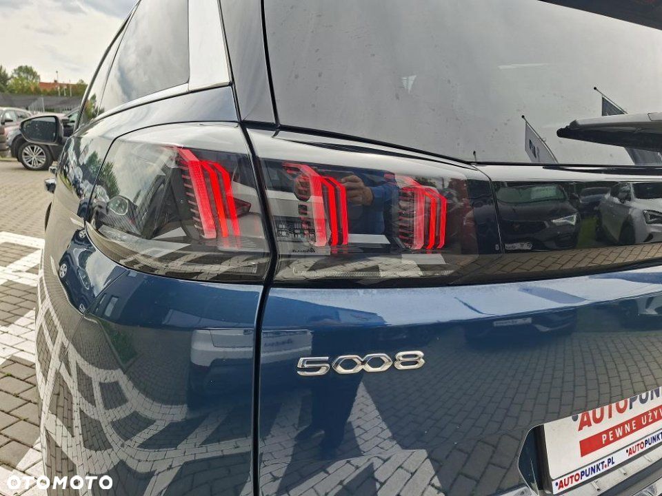 Peugeot 5008 - 9