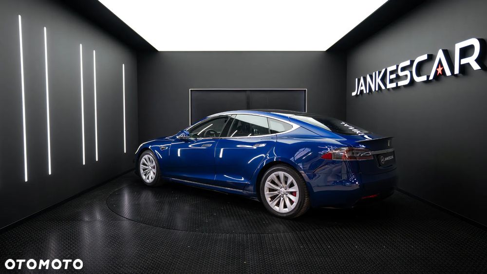 Tesla Model S Performance - 5