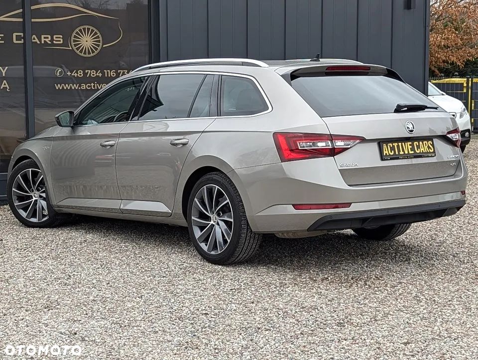 Skoda Superb 2.0 TDI 4x4 DSG L&K - 16
