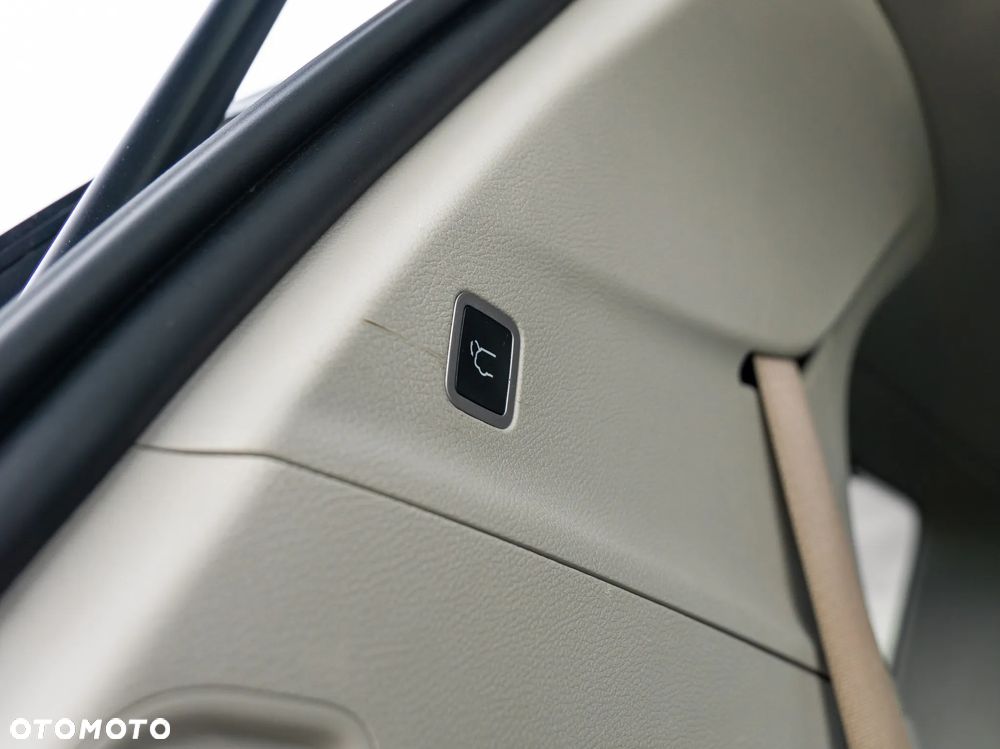 Chrysler Pacifica - 24