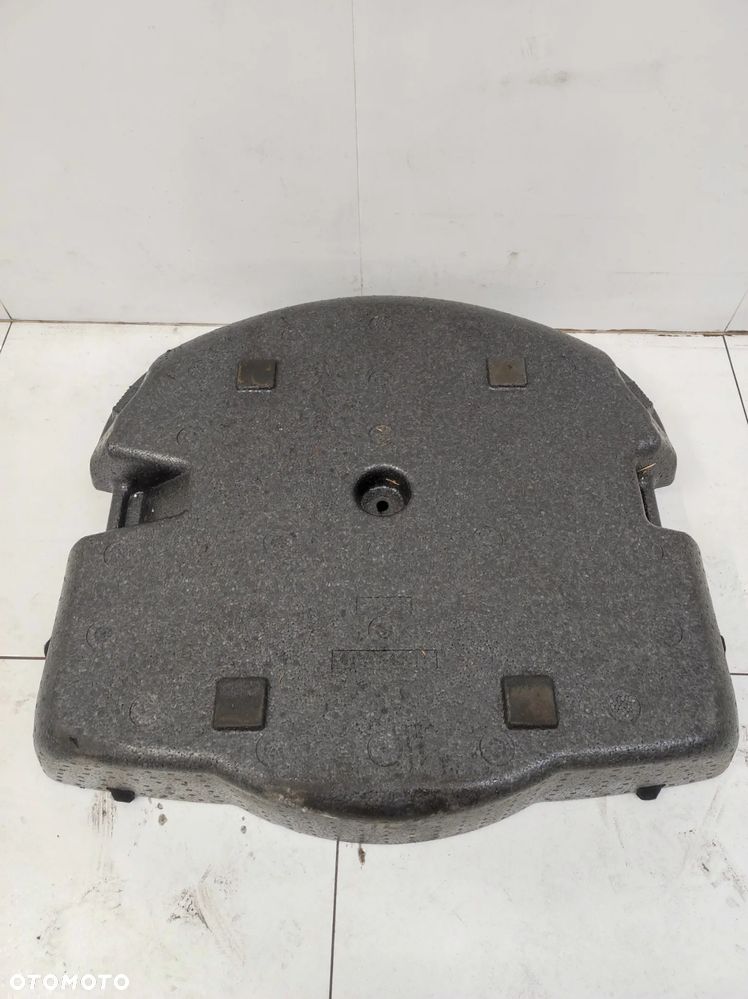 Styropian wkład koła zapasowego bagażnika Toyota RAV4 V 5 - 8