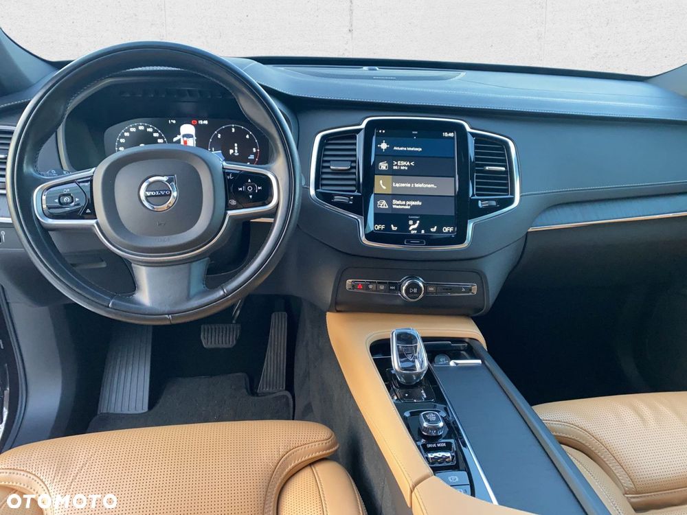 Volvo XC 90 - 13