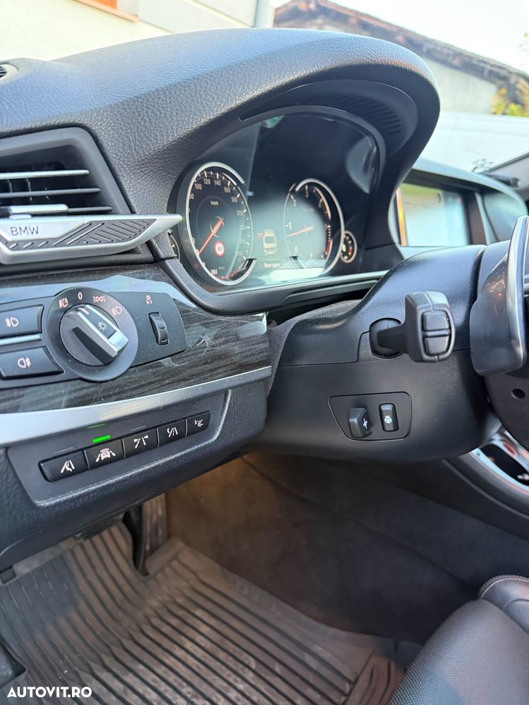 BMW Seria 5 - 11
