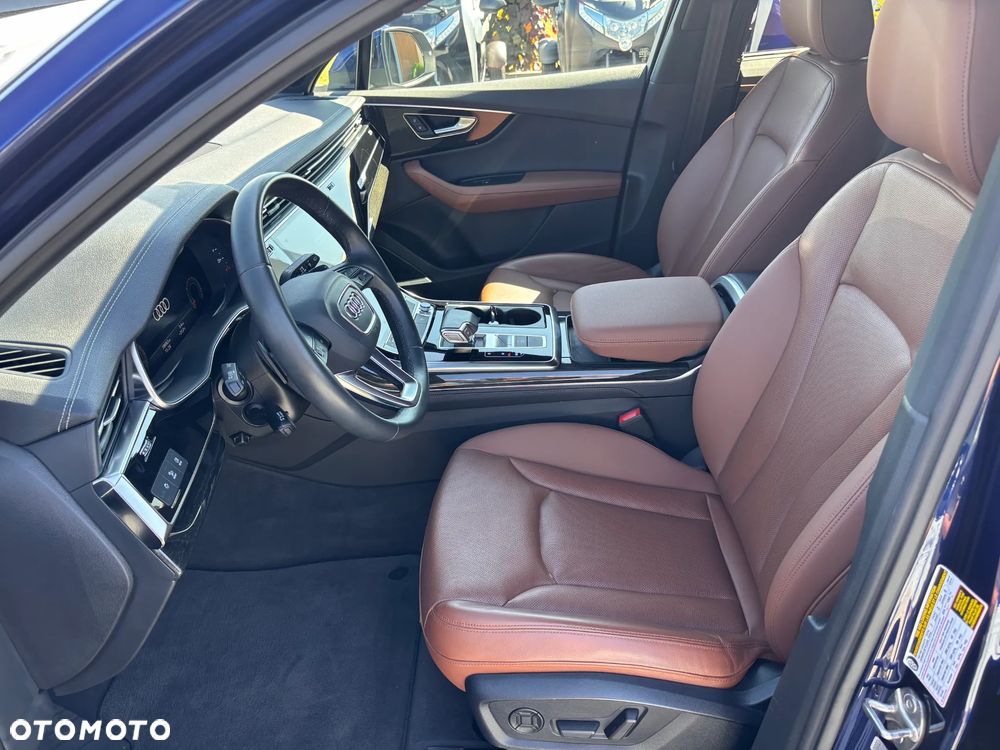 Audi Q7 55 TFSI quattro tiptronic S line - 35