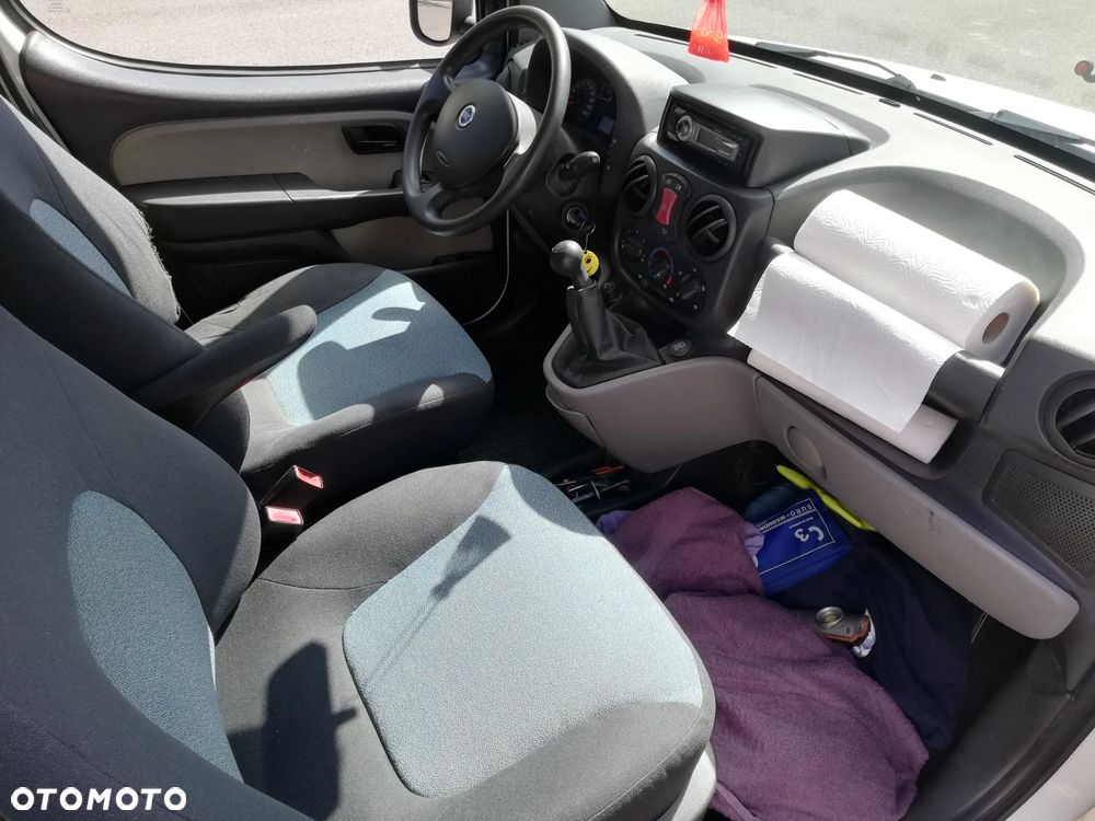 Fiat Doblo 1.9 JTD Dynamic - 8