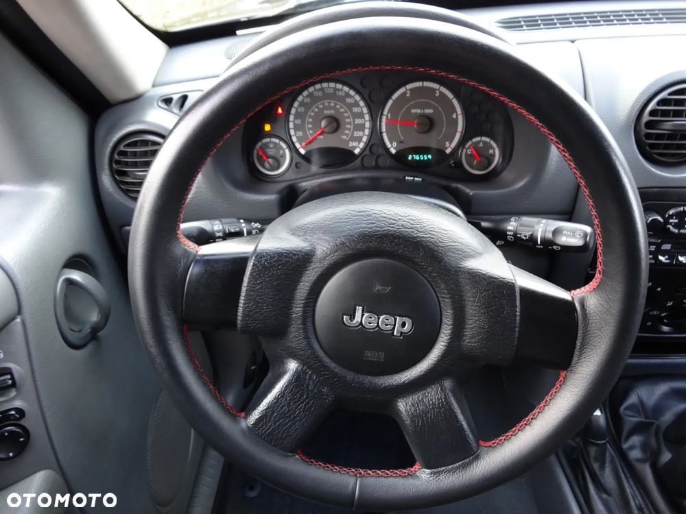 Jeep Cherokee 2.8 CRD Renegade - 25