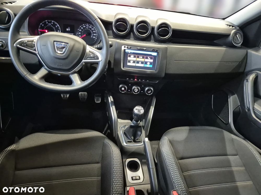Dacia Duster 1.6 SCe Prestige - 26
