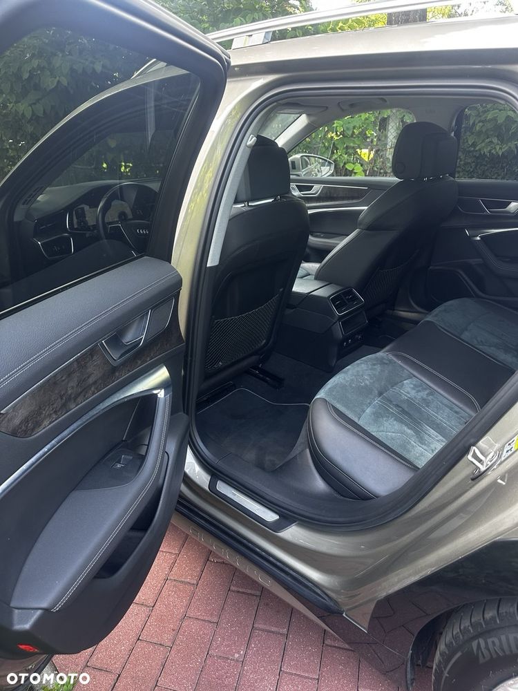 Audi A6 Allroad - 36