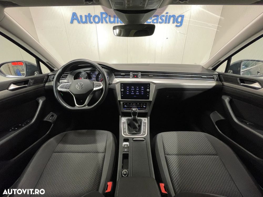 Volkswagen Passat 2.0 TDI Advance - 7