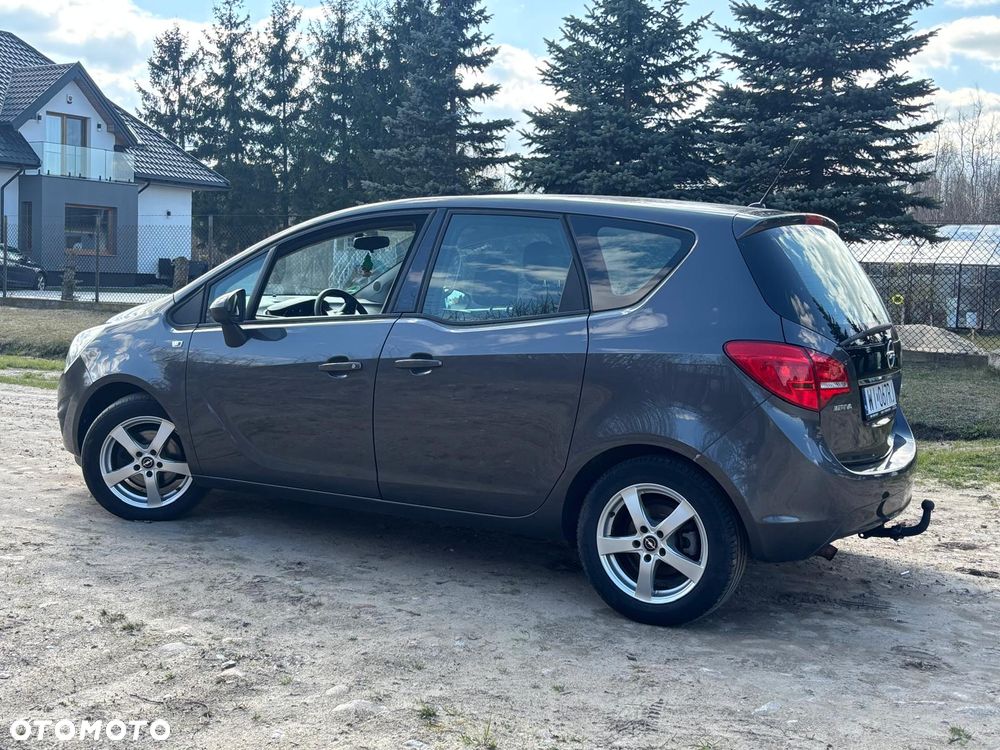 Opel Meriva 1.4 T Cosmo - 13