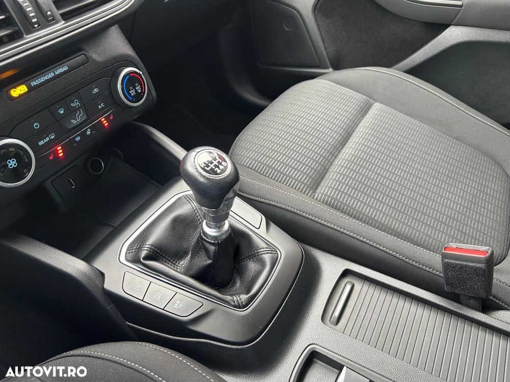 Ford Focus 1.5 EcoBlue Trend Edition - 24