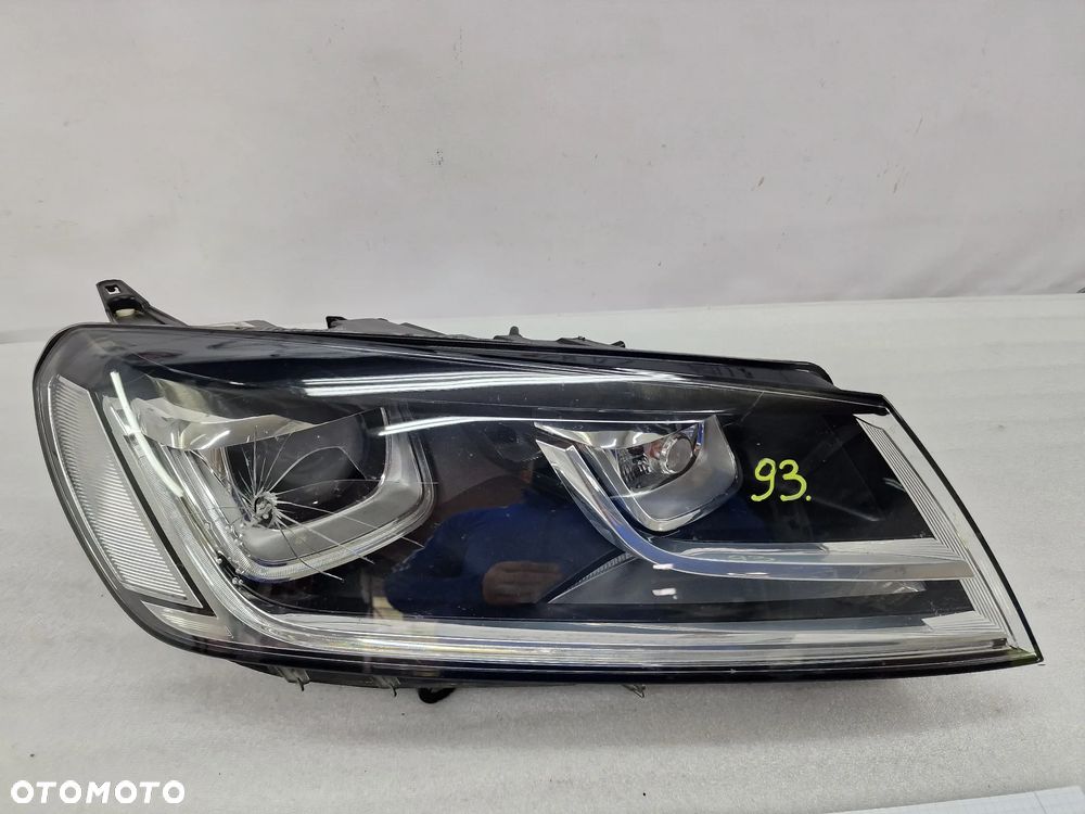 VW TOUAREG 2 II LIFT 14- PRAWA LAMPA PRZEDNIA PRZÓD BI-XENON + LED , NR 7P1941034A , NR AUKCJI LA93 - 1