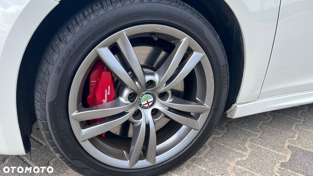 Alfa Romeo Giulietta 1750 TBi QV TCT - 15